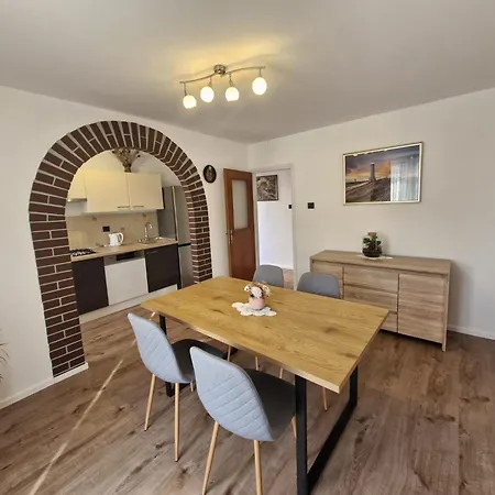 Apartment With Parking Space - 22525